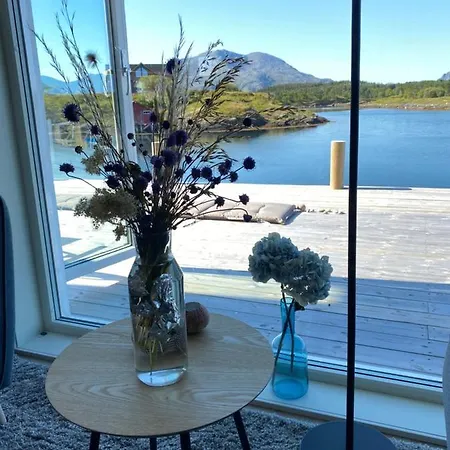 Rorsundet Brygge Villa *