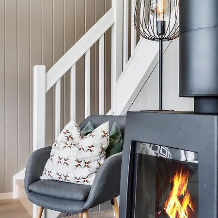 Rorsundet Brygge Villa *